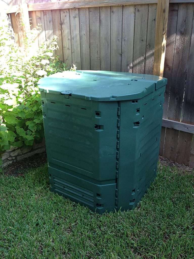 large insulated composter with easy access.