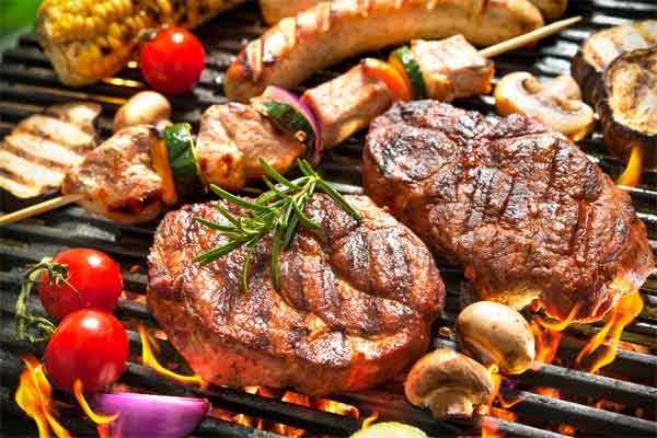 choosing a great backyard grill