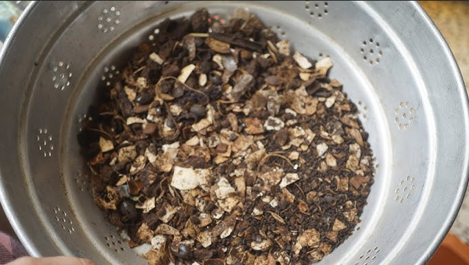 Lomi cycled kitchen waste